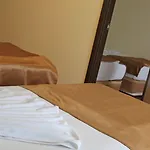 Kleopatra Bavyera 3*