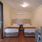 Kleopatra Bavyera 3*