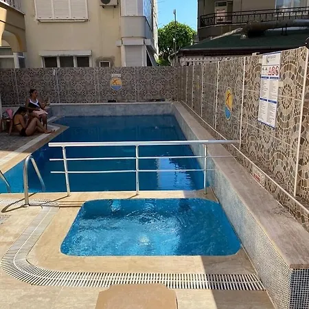 Kleopatra Bavyera Otel 3*