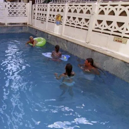 Otel Kleopatra Bavyera Alanya