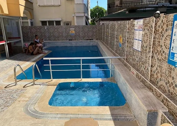 Kleopatra Bavyera Hotell 3*