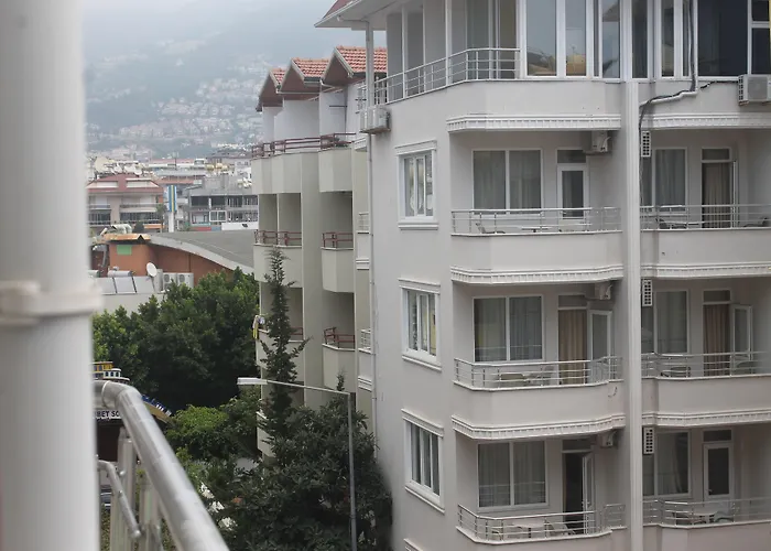 Kleopatra Bavyera Hotell Alanya