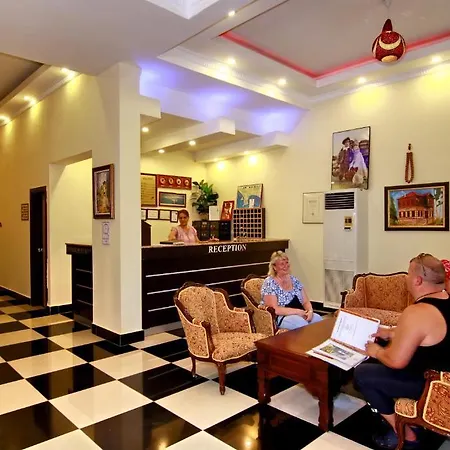 Kleopatra Bavyera Hotel