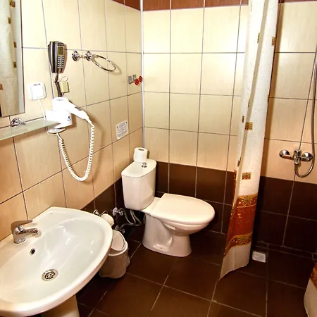 Kleopatra Bavyera 3*