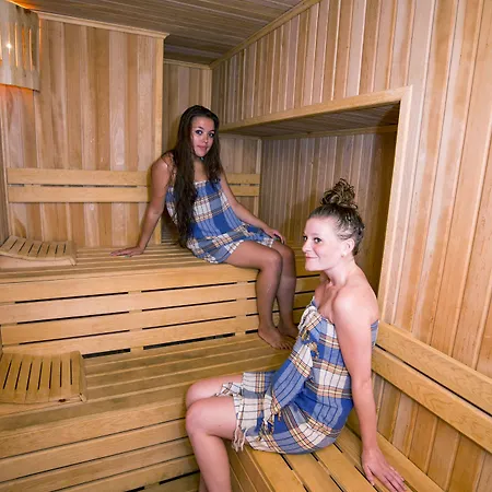 Ξενοδοχείο Kleopatra Bavyera 3*